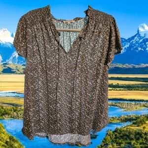 Rose + Olive 3x vneck 😍